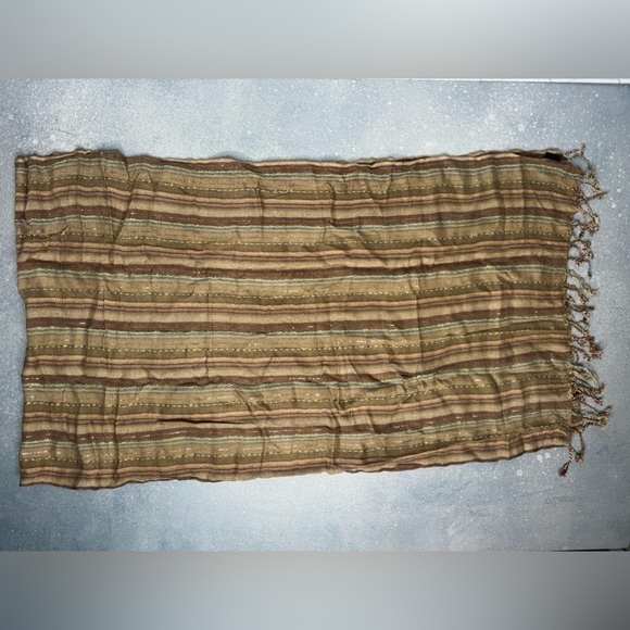 Elegant Scarf Made in India - 100% Viscose - Picture 3 of 4